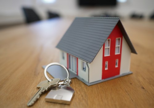 Understanding Contract Terms and Agreements in USA Real Estate